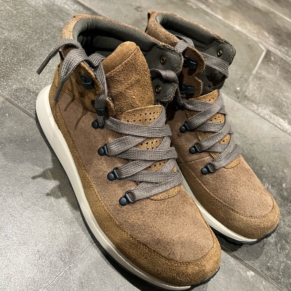 Merrell - Picture 5 of 8